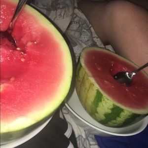 Meet your Posher, Cassandra